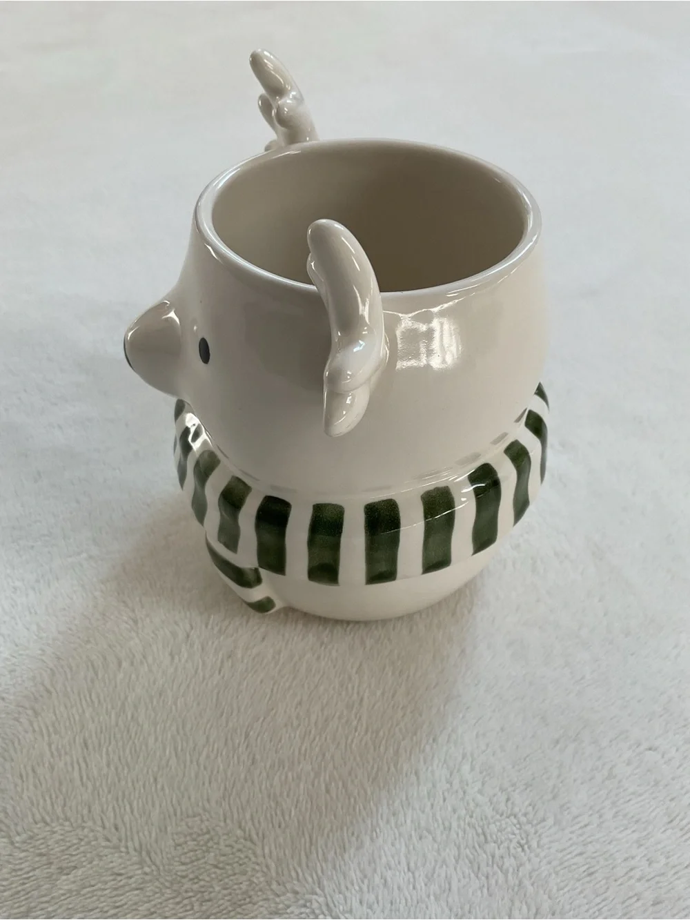 Crate & Barrel Snowy Reindeer Mug Christmas Green Scarf Holiday Coffee Cup